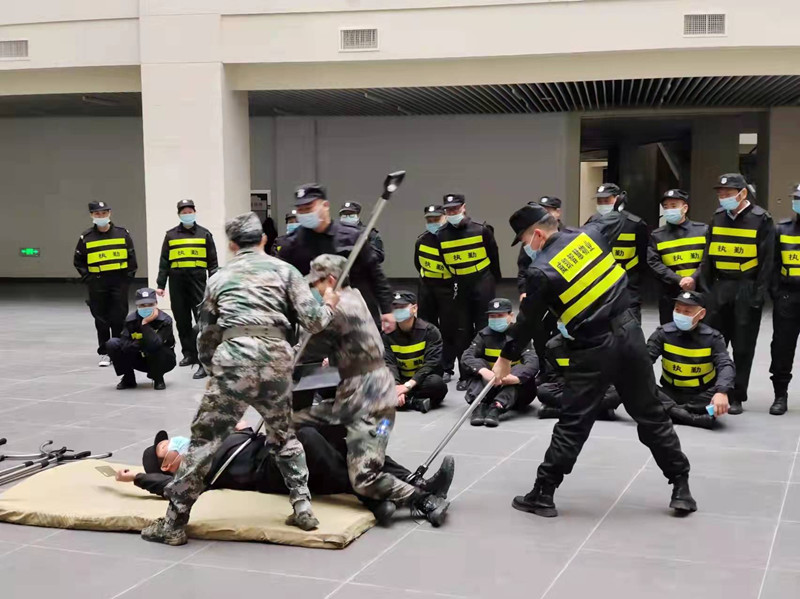 /QJ_240468787151.jpg 圖4:組織團(tuán)隊(duì)培訓(xùn).jpg