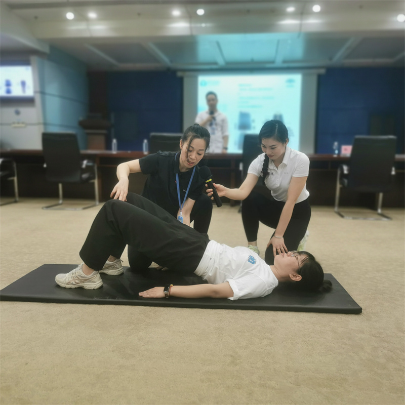 /QJ_191129026180.jpg “臀橋”矯正骨盆.jpg