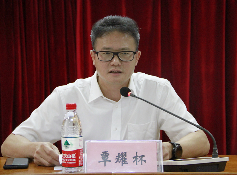 /QJ_365689891580.jpg 覃耀杯作動員講話.jpg