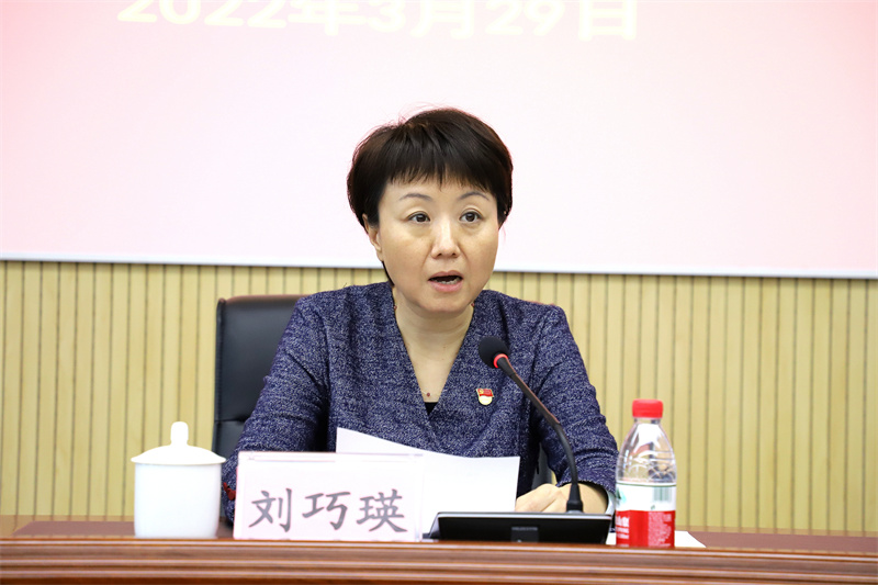 /QJ_938512713037.jpg 劉巧瑛作動(dòng)員講話(拍攝:柒紅).jpg